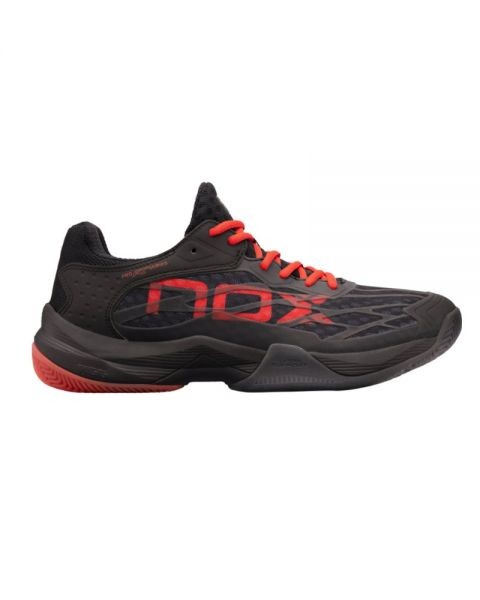 ZAPATILLAS DE PADEL NOX AT10 LUX NEGRO / ROJO